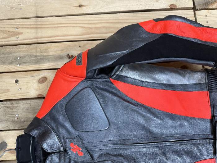 MONO T-S 2 PIEZAS COMPETICION GARIBALDI ROJO 2