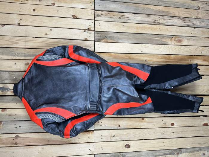 MONO T-S 2 PIEZAS COMPETICION GARIBALDI ROJO 2