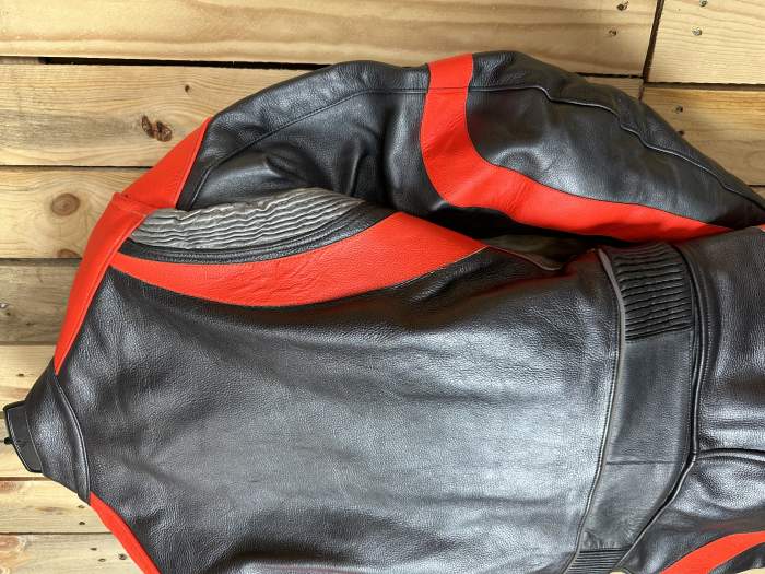 MONO T-S 2 PIEZAS COMPETICION GARIBALDI ROJO 2