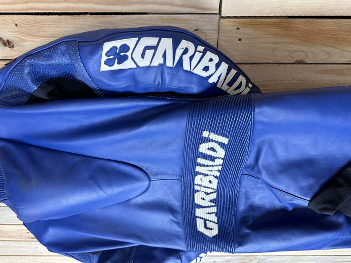 MONO T-S 1 PIEZA COMPETICION GARIBALDI AZUL