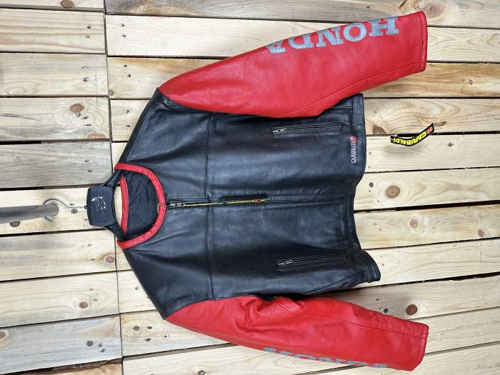 CHAQUETA T-M MOTO GARIBALDI HONDA NEGRO 48