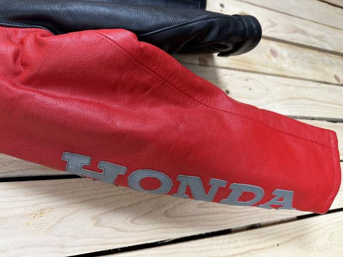 CHAQUETA T-M MOTO GARIBALDI HONDA NEGRO 48