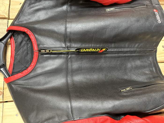 CHAQUETA T-M MOTO GARIBALDI HONDA NEGRO 48