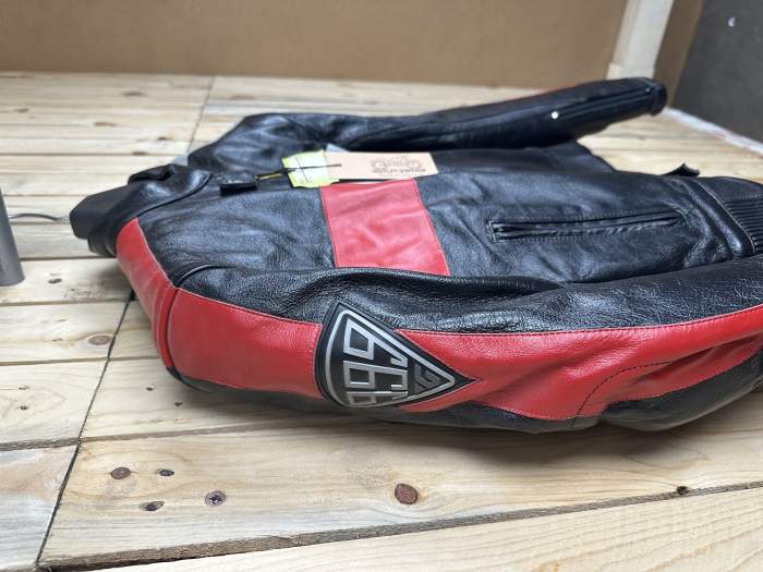 CHAQUETA T-S DE MOTO GARIBALDI NEGRA 2