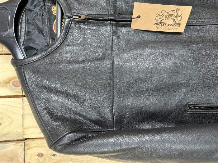 CHAQUETA T-M DE CUERO NEGRO GARIBALDI 2