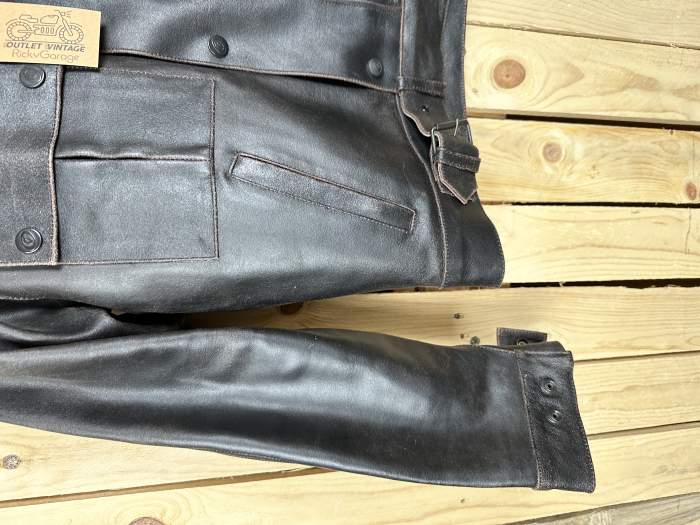 CHAQUETA T-S DE CUERO GASTADO GARIBALDI 1