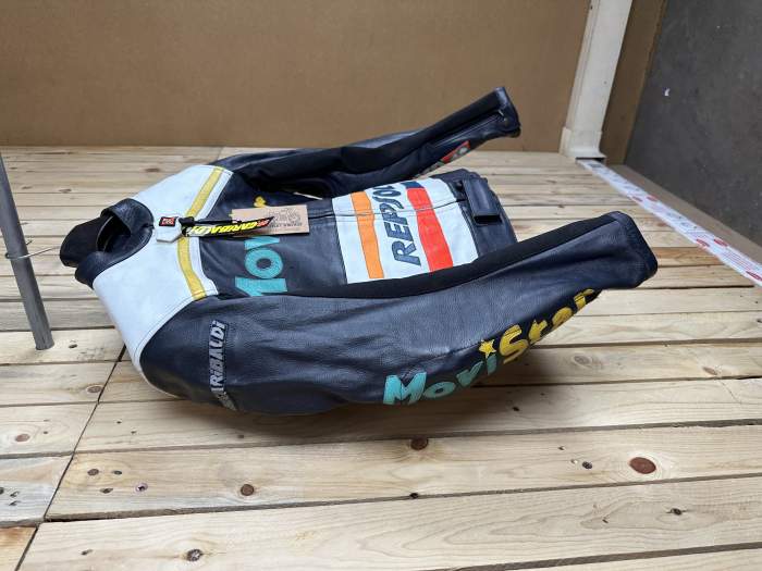 CHAQUETA T-S MOTO GARIBALDI MOVISTAR REPSOL