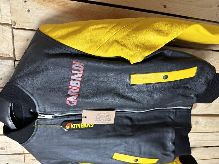 CHAQUETA T-S CASUAL GARIBALDI AMARILLO 44