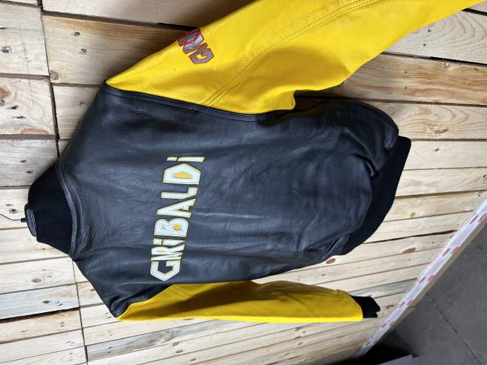 CHAQUETA T-S CASUAL GARIBALDI AMARILLO 44