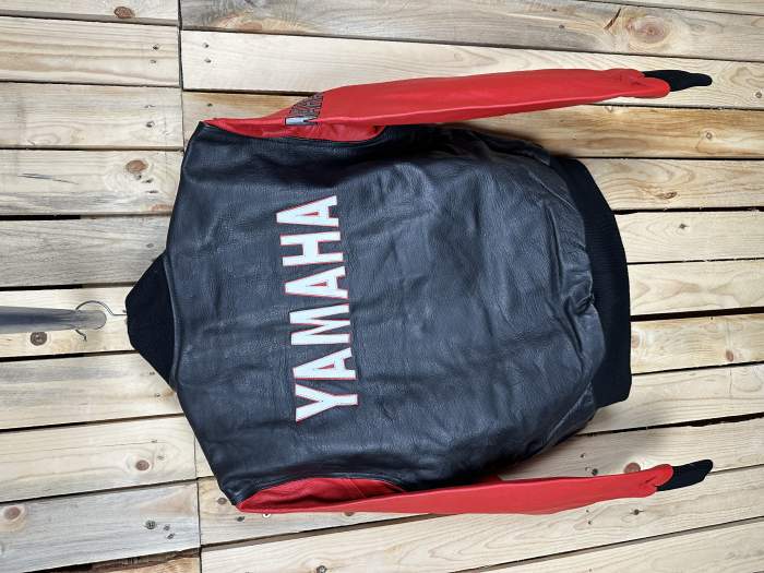 CHAQUETA T-M CASUAL GARIBALDI YAMAHA 50