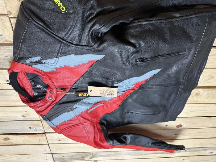 CHAQUETA T-XL MOTO GARIBALDI ROJO 56