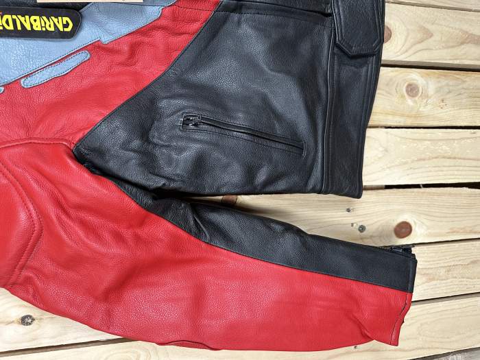 CHAQUETA T-L MOTO GARIBALDI ROJO 52