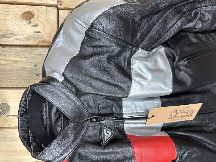 CHAQUETA T-S MUJER MOTO GARIBALDI NEGRA