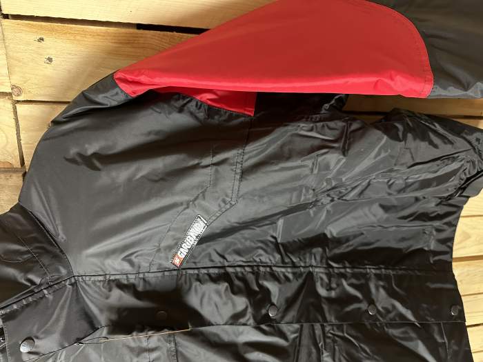 CHAQUETA T-S IMPERMEABLE TERMICO ROJO