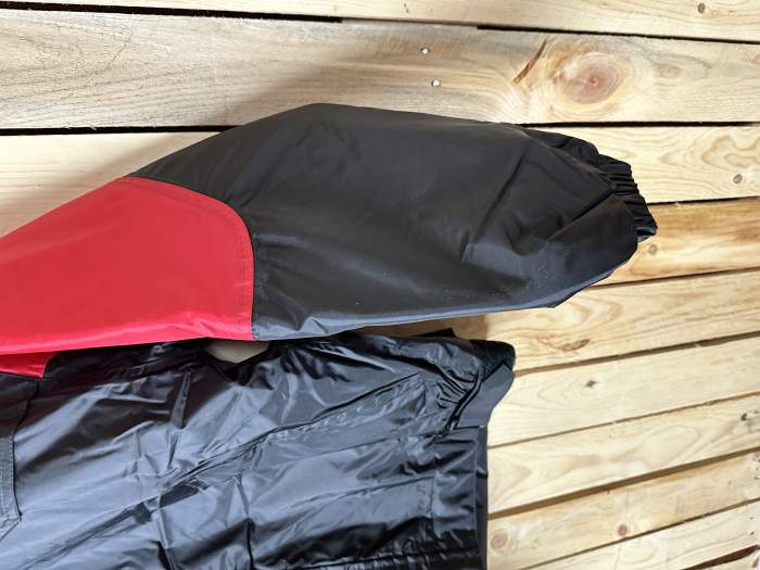 CHAQUETA T-S IMPERMEABLE TERMICO ROJO