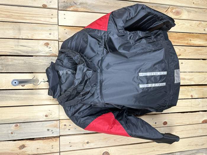 CHAQUETA T-S IMPERMEABLE TERMICO ROJO