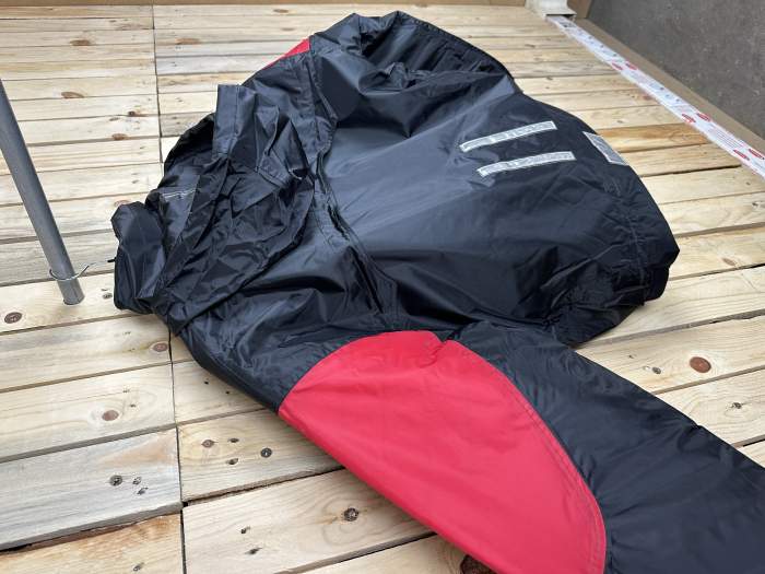 CHAQUETA T-S IMPERMEABLE TERMICO ROJO