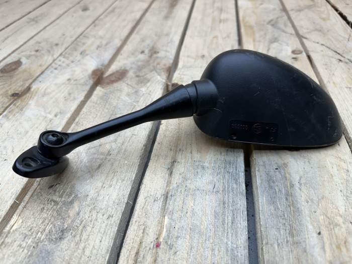 RETROVISOR IZQUIERDO MOTO