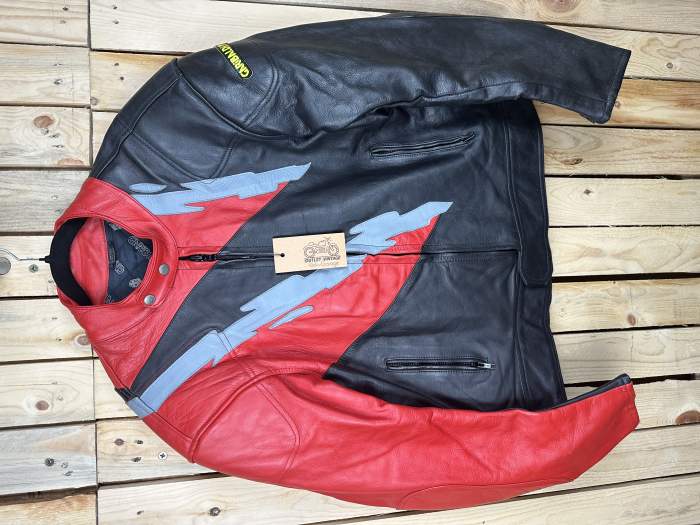 CHAQUETA T-2XL MOTO GARIBALDI ROJO