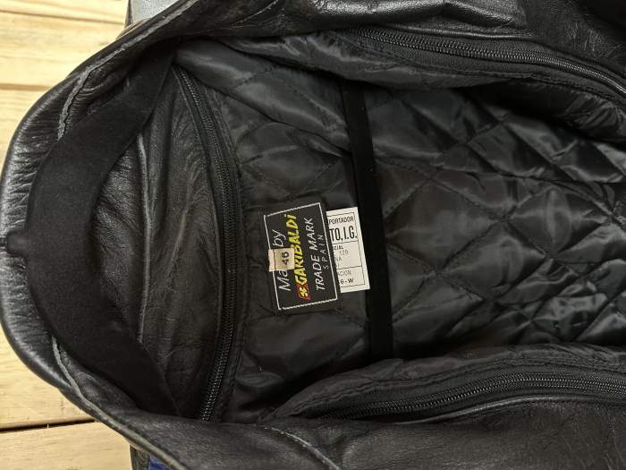 CHAQUETA T-S DE MOTO GARIBALDI NEGRA 3