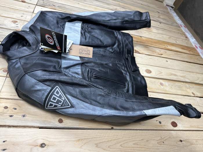CHAQUETA T-M DE MOTO MUJER GARIBALDI NEGRA 1
