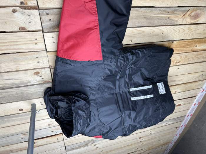 CHAQUETA T-L IMPERMEABLE TERMICO ROJO