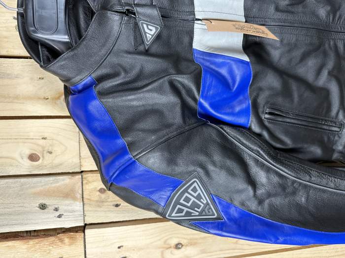 CHAQUETA T-M DE MOTO GARIBALDI MUJER NEGRA 1