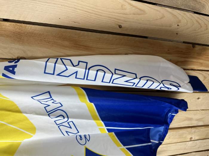 CAMISETA T-M DE MOTO SUZUKI VASARI