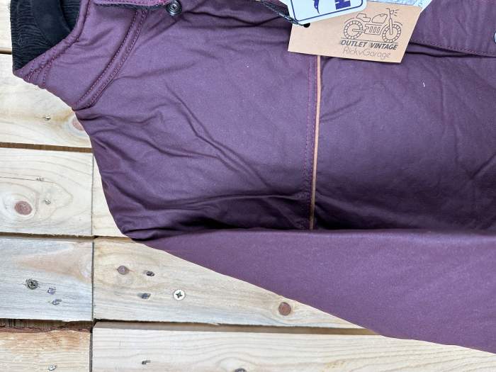 CHAQUETA T-S IMPERMEABLE KIWI GRASA BURDEOS 1