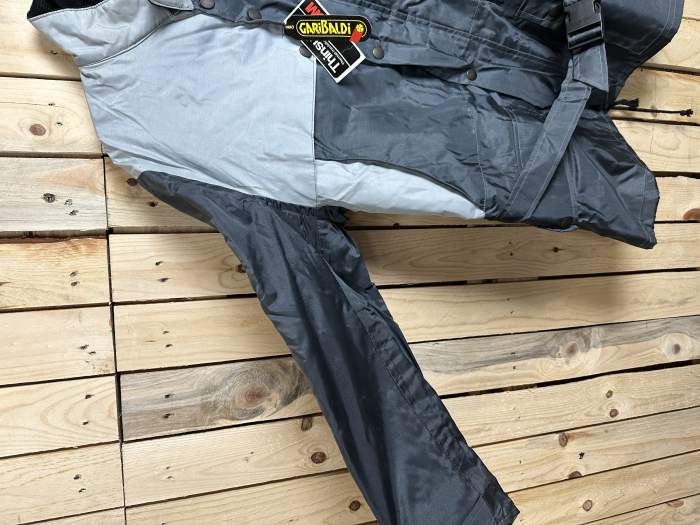 CHAQUETA T-M GARIBALDI IMPERMEABLE