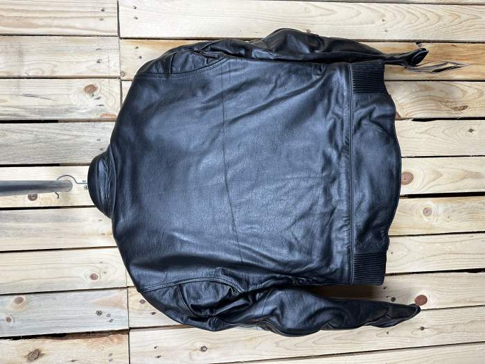 CHAQUETA T-M MUJER DE MOTO GARIBALDI NEGRA 1