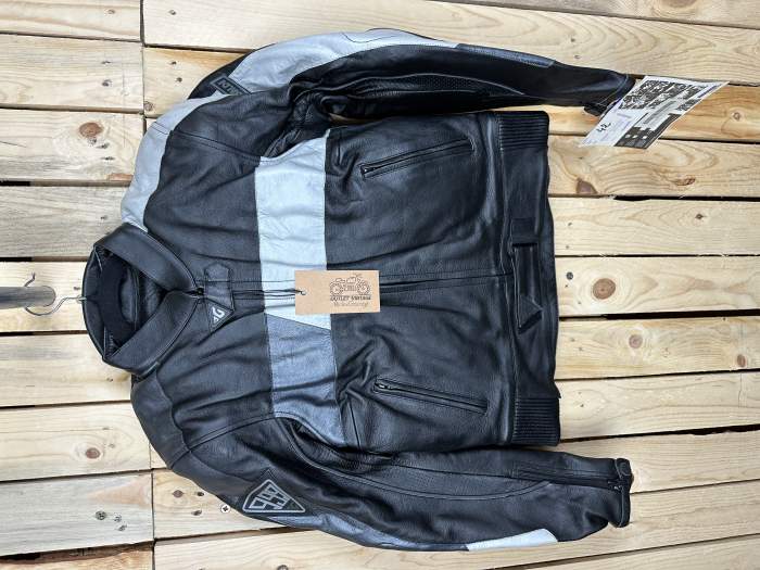 CHAQUETA T-S DE MOTO GARIBALDI MUJER NEGRA 1