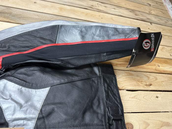 CHAQUETA T-L DE MOTO GARIBALDI O1E NEGRA 1