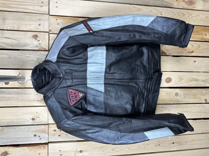 CHAQUETA T-M DE MOTO GARIBALDI NEGRA 3