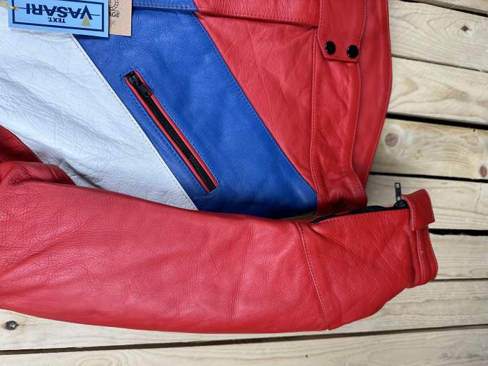 CHAQUETA T-M DE MOTO VASARI ROJO