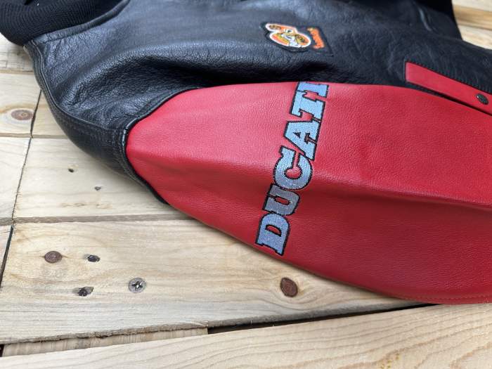 CHAQUETA T-S CASUAL GARIBALDI DUCATI