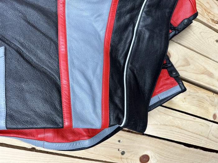 CHAQUETA T-M DE MOTO GARIBALDI ROJO 50