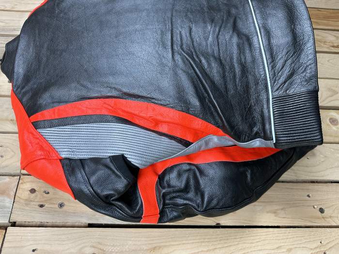 CHAQUETA T-M MOTO COMPETICION GARIBALDI ROJO 48