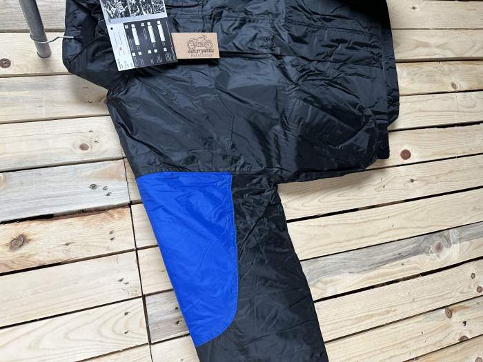 CHAQUETA T-S IMPERMEABLE GARIBALDI AZUL