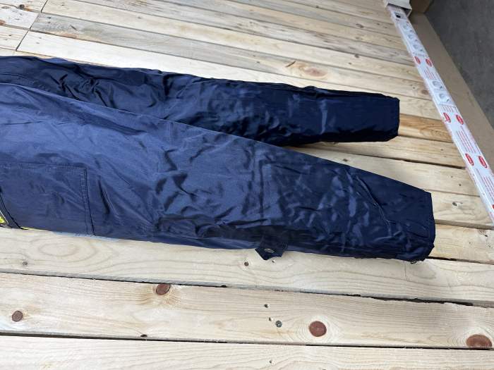 PANTALON T-XL IMPERMEABLES GARIBALDI NY