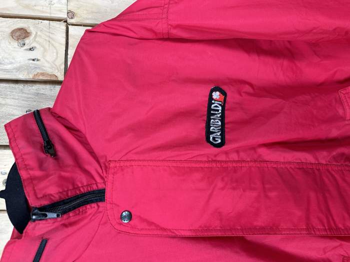 CHAQUETA T-L CHUBASQUERO GARIBALDI ROJO 1