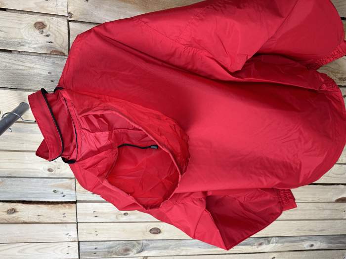 CHAQUETA T-L CHUBASQUERO GARIBALDI ROJO 2