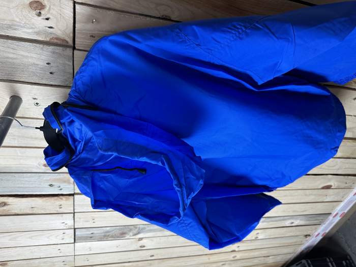 CHAQUETA T-M CHUBASQUERO GARIBALDI AZUL 1