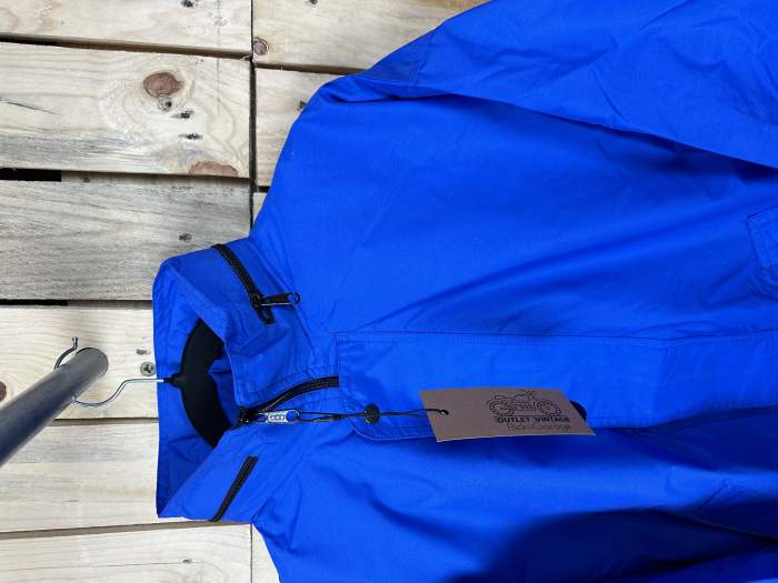 CHAQUETA T-M CHUBASQUERO GARIBALDI AZUL 2