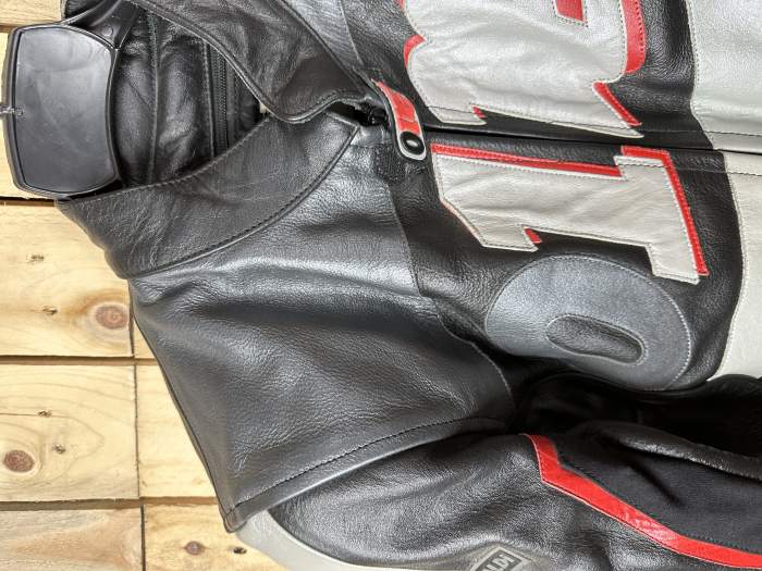 CHAQUETA T-M DE MOTO MUJER O1E NEGRA 2