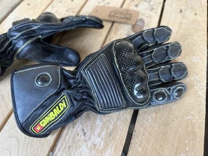 GUANTES T-XS DE MOTO GARIBALDI CARBONO