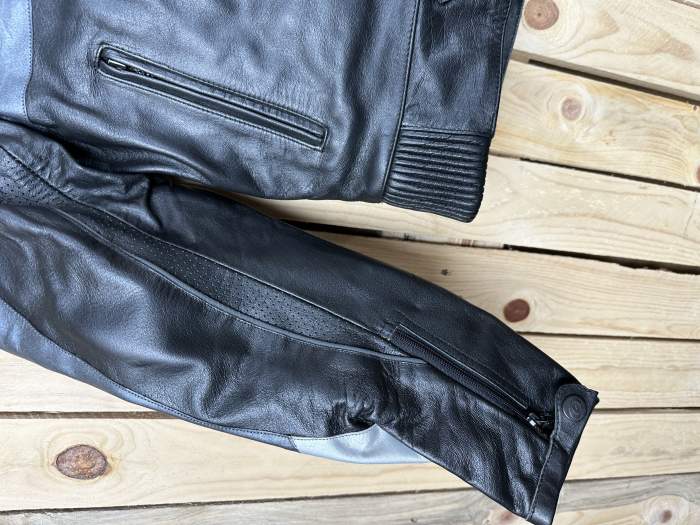 CHAQUETA T-S DE MOTO GARIBALDI NEGRA A