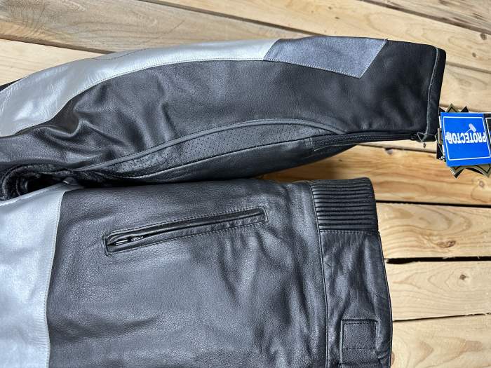 CHAQUETA T-S DE MOTO GARIBALDI NEGRA A