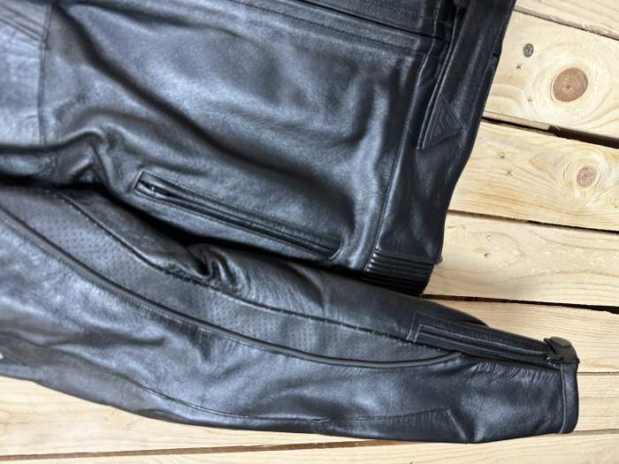 CHAQUETA T-S DE MOTO GARIBALDI MUJER NEGRA 3