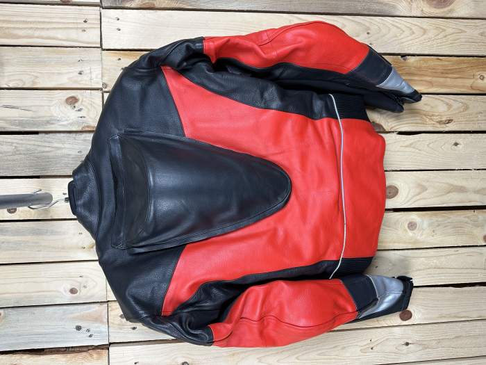 CHAQUETA T-M DE MOTO GARIBALDI ROJO JOROBA 48